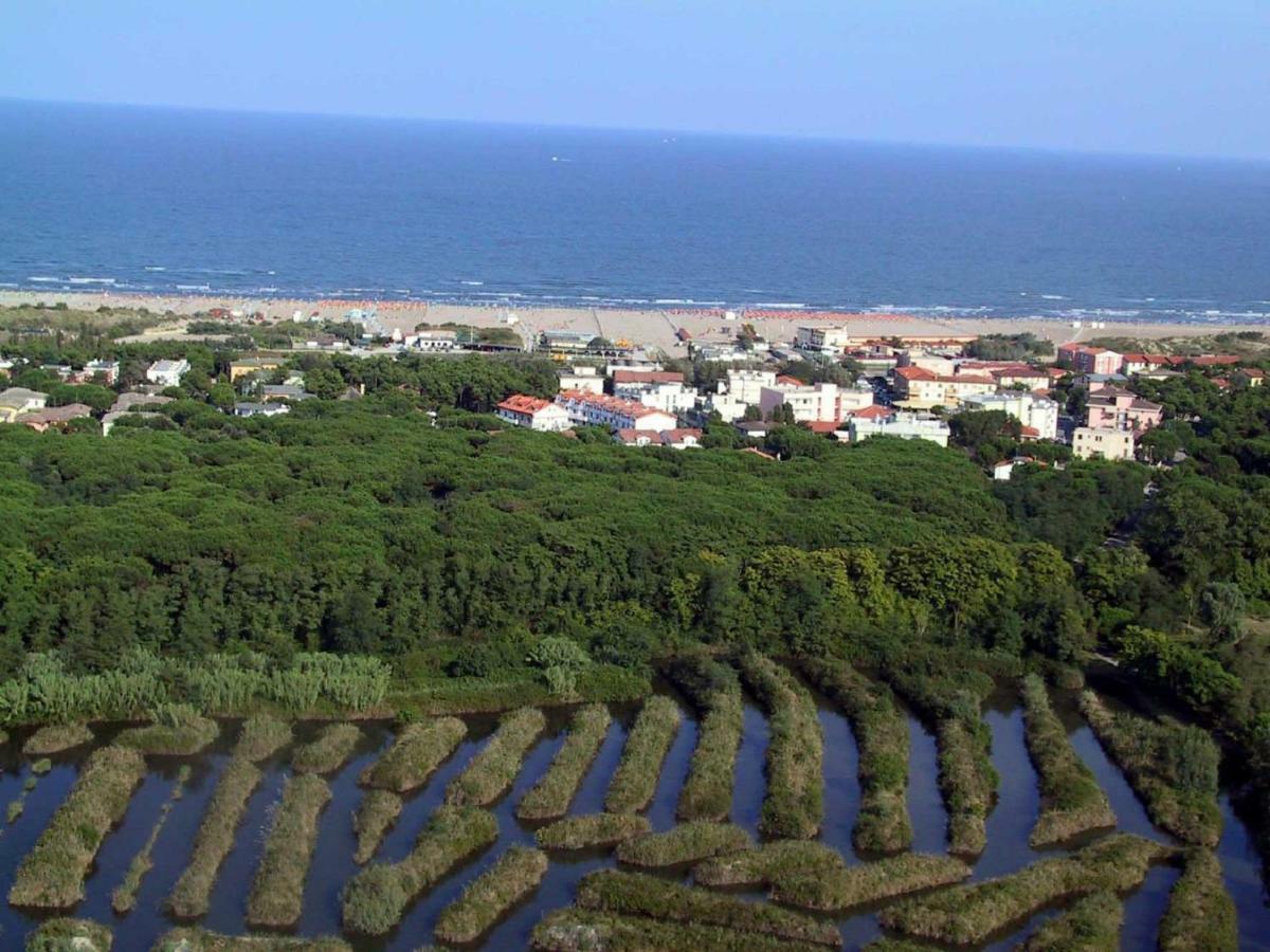 Moro Villa Rosolina Mare Exterior photo